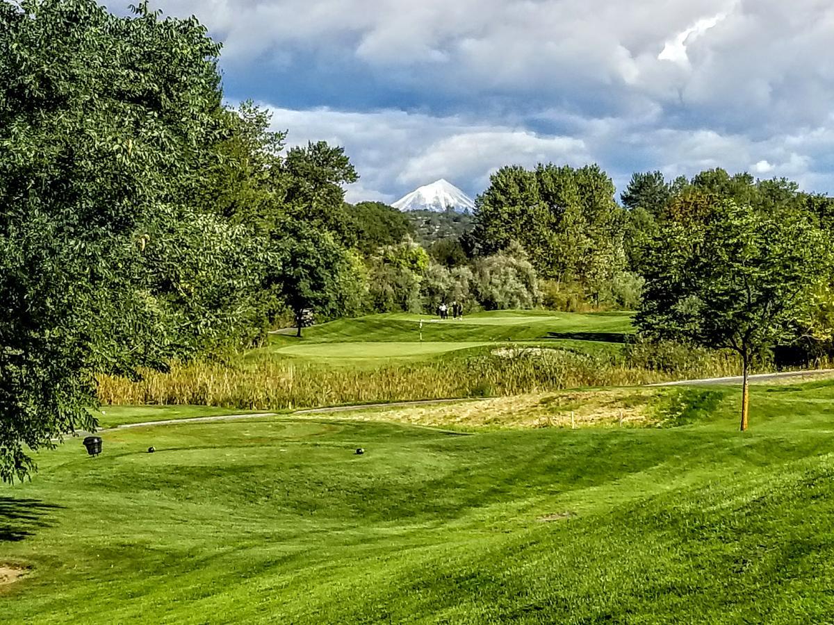 Resort At Eagle Point Golf Club Lodging מראה חיצוני תמונה